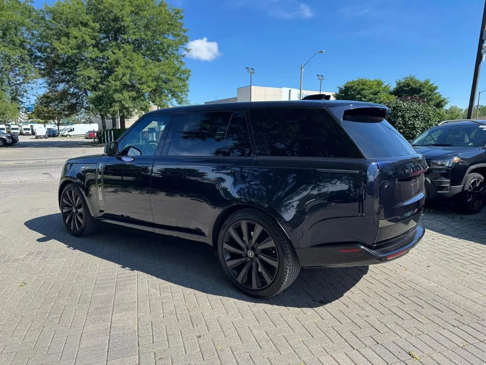 2023 Land Rover Range Rover L460 - Image 5 of 18
