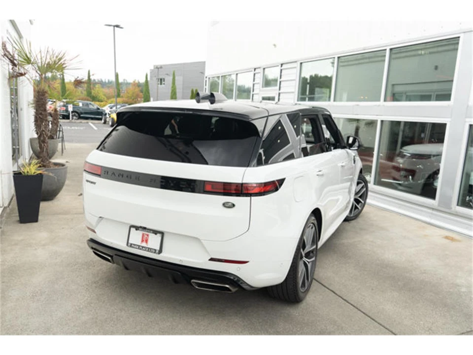 2023 Land Rover Range Rover Sport L461 - Image 6 of 12
