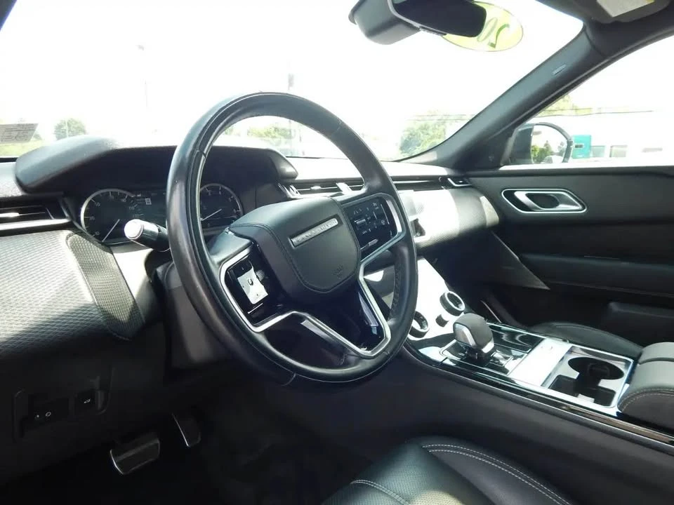 2023 Land Rover Range Rover Velar - Image 4 of 5