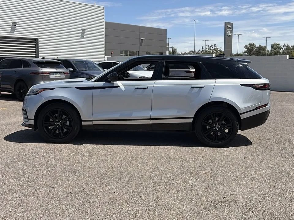 2023 Land Rover Range Rover Velar - Image 10 of 20