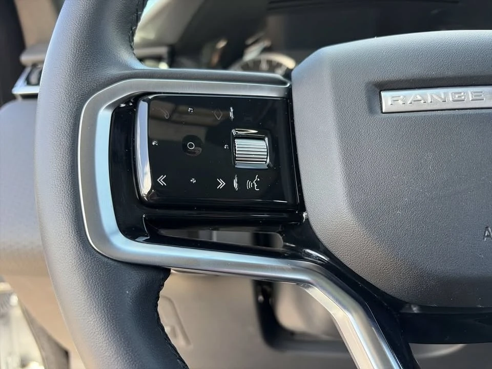2023 Land Rover Range Rover Velar - Image 15 of 20