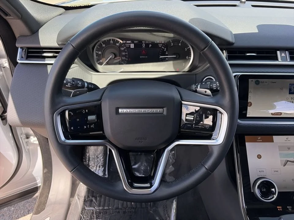 2023 Land Rover Range Rover Velar - Image 17 of 20