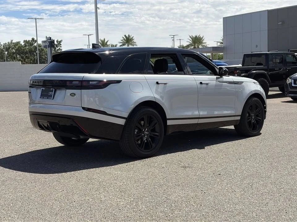 2023 Land Rover Range Rover Velar - Image 7 of 20