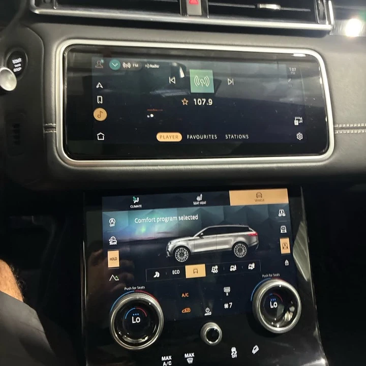 2023 Land Rover Range Rover Velar - Image 12 of 16