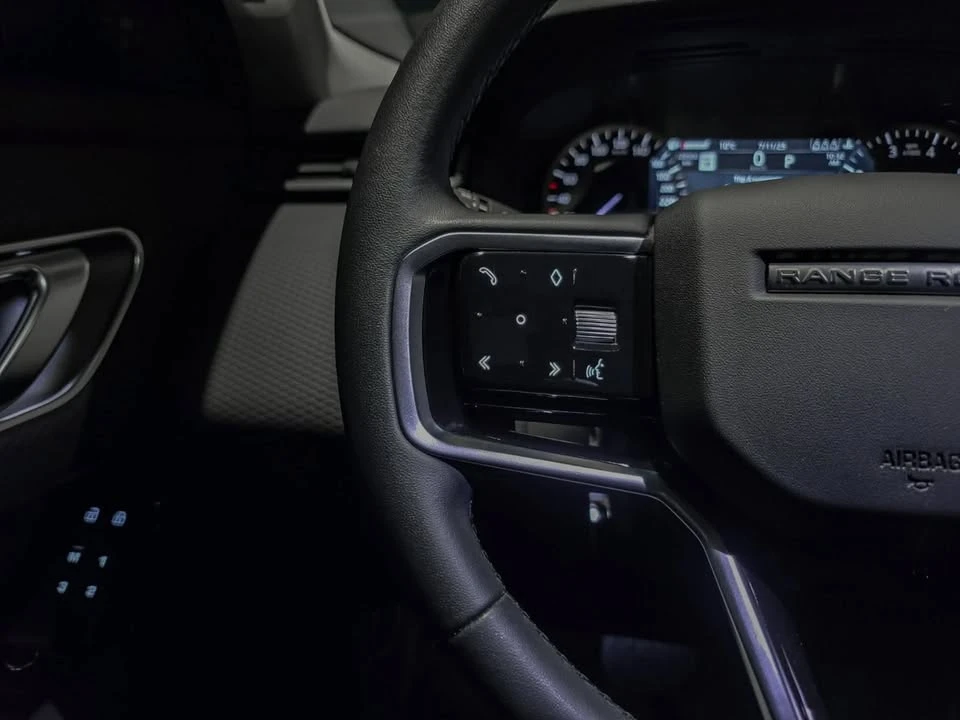 2023 Land Rover Range Rover Velar - Image 11 of 19
