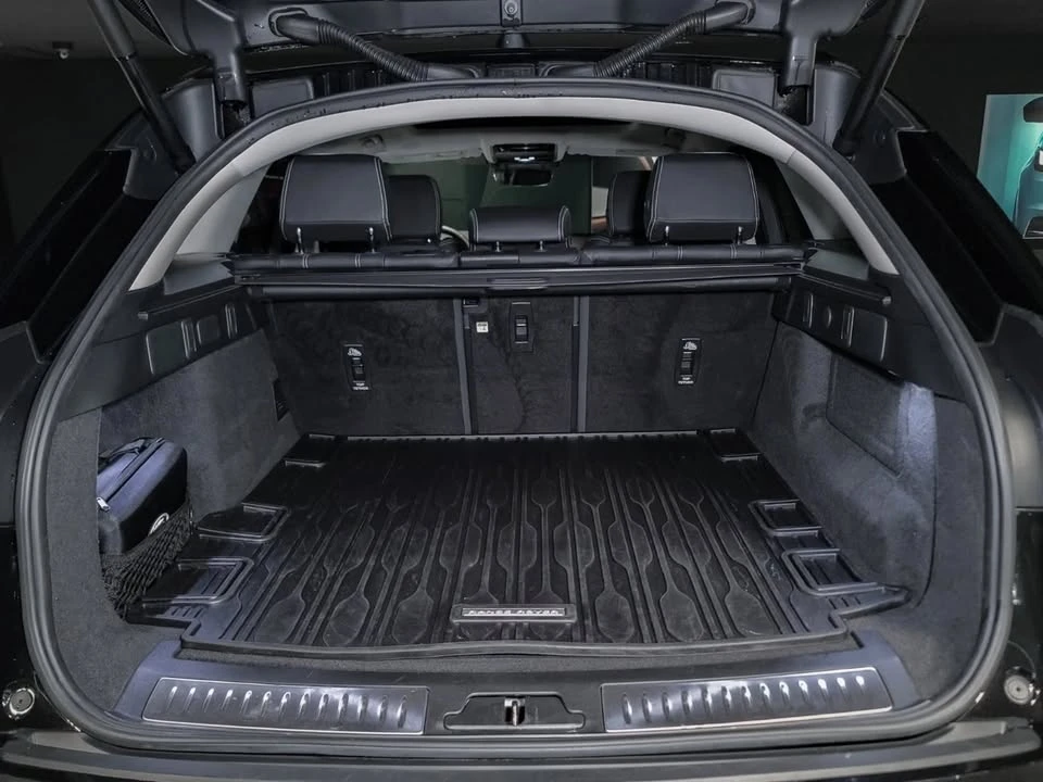 2023 Land Rover Range Rover Velar - Image 19 of 19