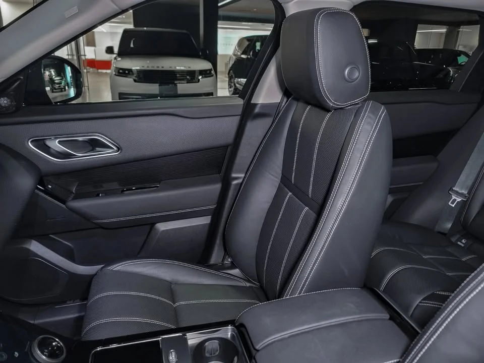 2023 Land Rover Range Rover Velar - Image 17 of 19