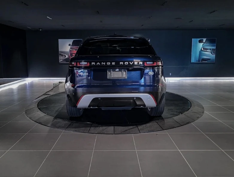 2023 Land Rover Range Rover Velar - Image 5 of 10
