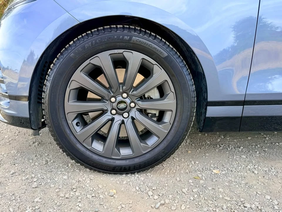 2023 Land Rover Range Rover Velar - Image 12 of 14