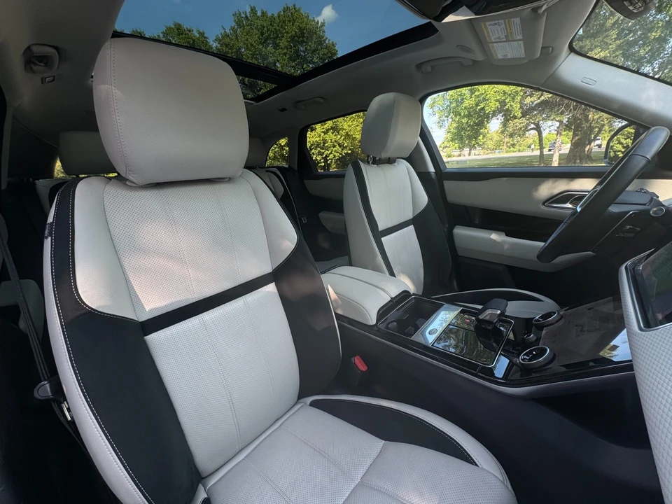 2023 Land Rover Range Rover Velar - Image 20 of 21