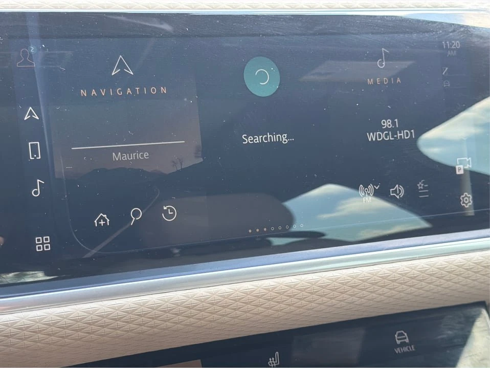 2023 Land Rover Range Rover Velar - Image 12 of 20