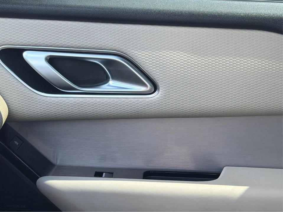 2023 Land Rover Range Rover Velar - Image 20 of 20