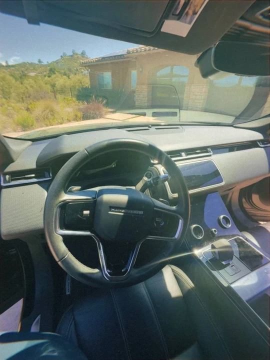 2023 Land Rover Range Rover Velar - Image 10 of 18