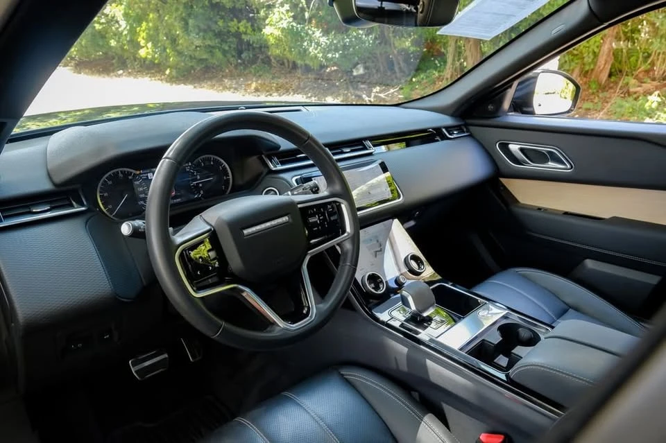 2023 Land Rover Range Rover Velar - Image 2 of 6