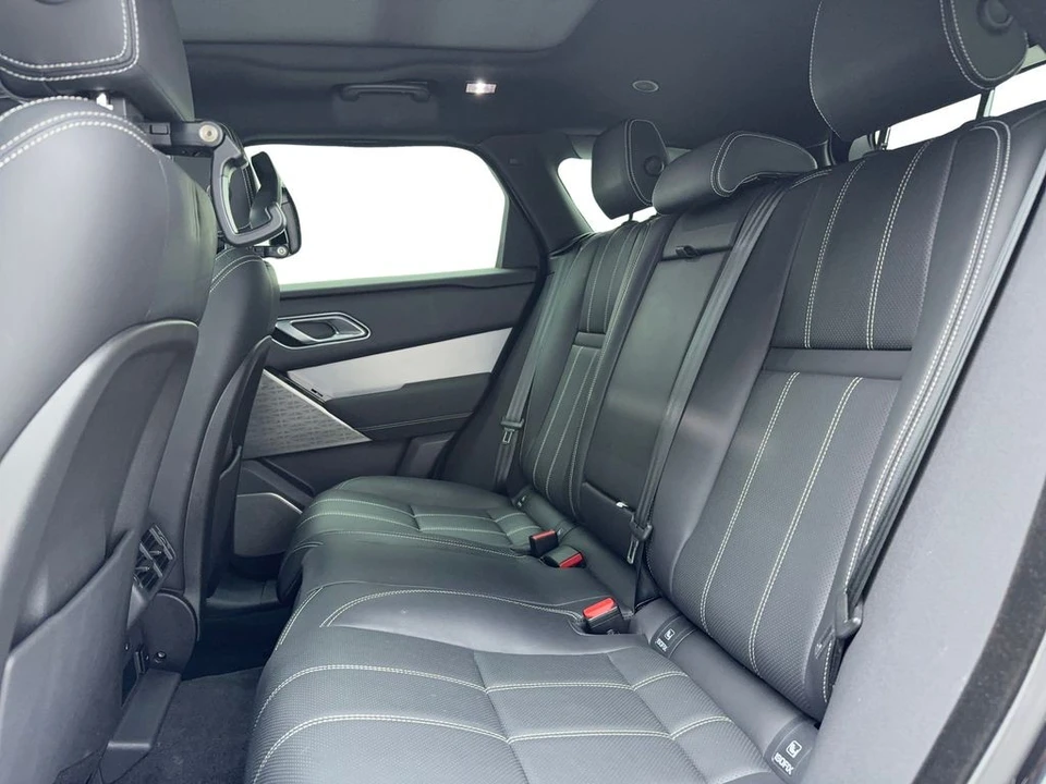 2023 Land Rover Range Rover Velar - Image 16 of 21