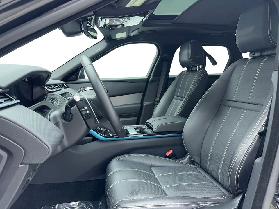 2023 Land Rover Range Rover Velar - Image 13 of 21
