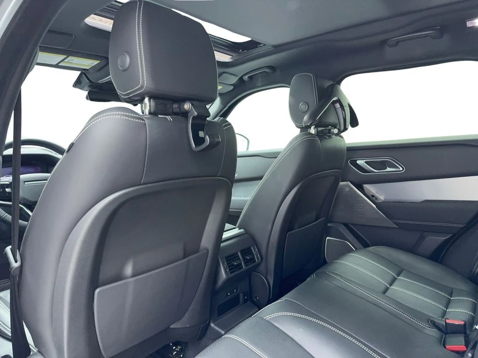2023 Land Rover Range Rover Velar - Image 14 of 21