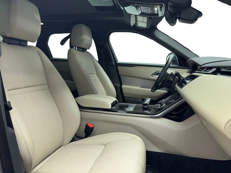 2023 Land Rover Range Rover Velar - Image 18 of 21