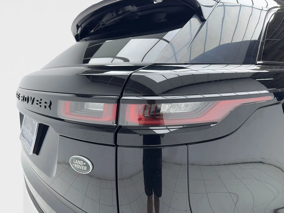2023 Land Rover Range Rover Velar - Image 7 of 21