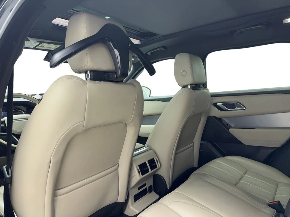 2023 Land Rover Range Rover Velar - Image 14 of 21