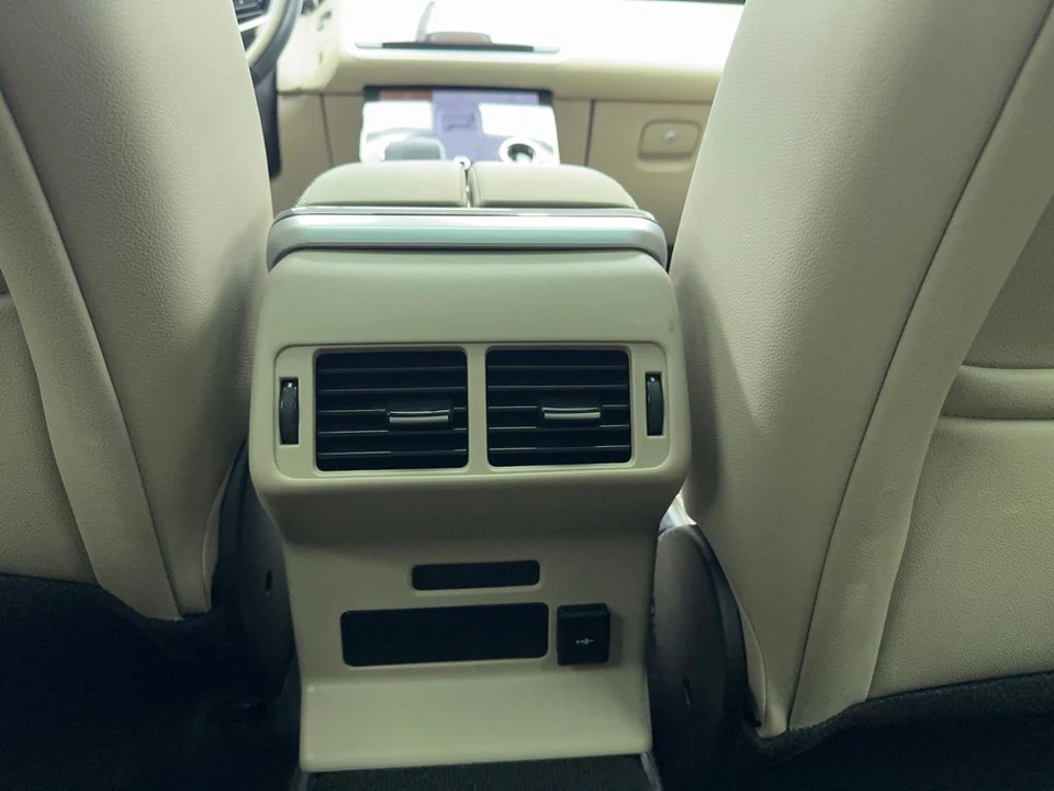 2023 Land Rover Range Rover Velar - Image 20 of 21
