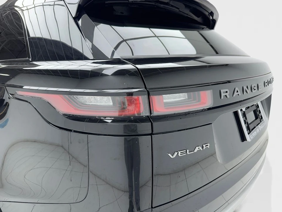 2023 Land Rover Range Rover Velar - Image 9 of 21