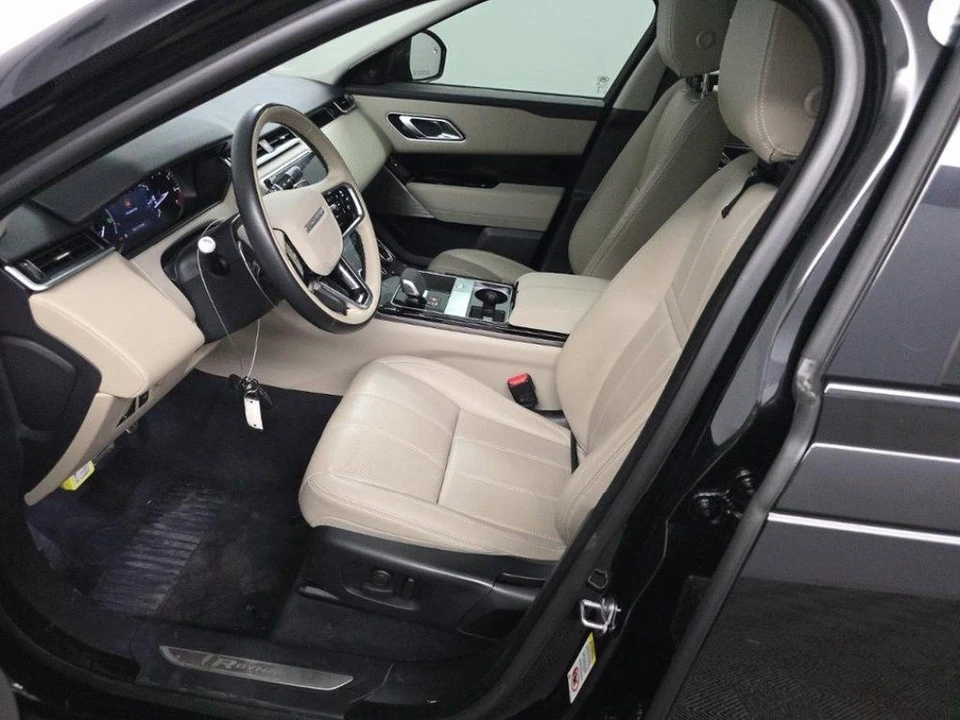 2023 Land Rover Range Rover Velar - Image 4 of 10