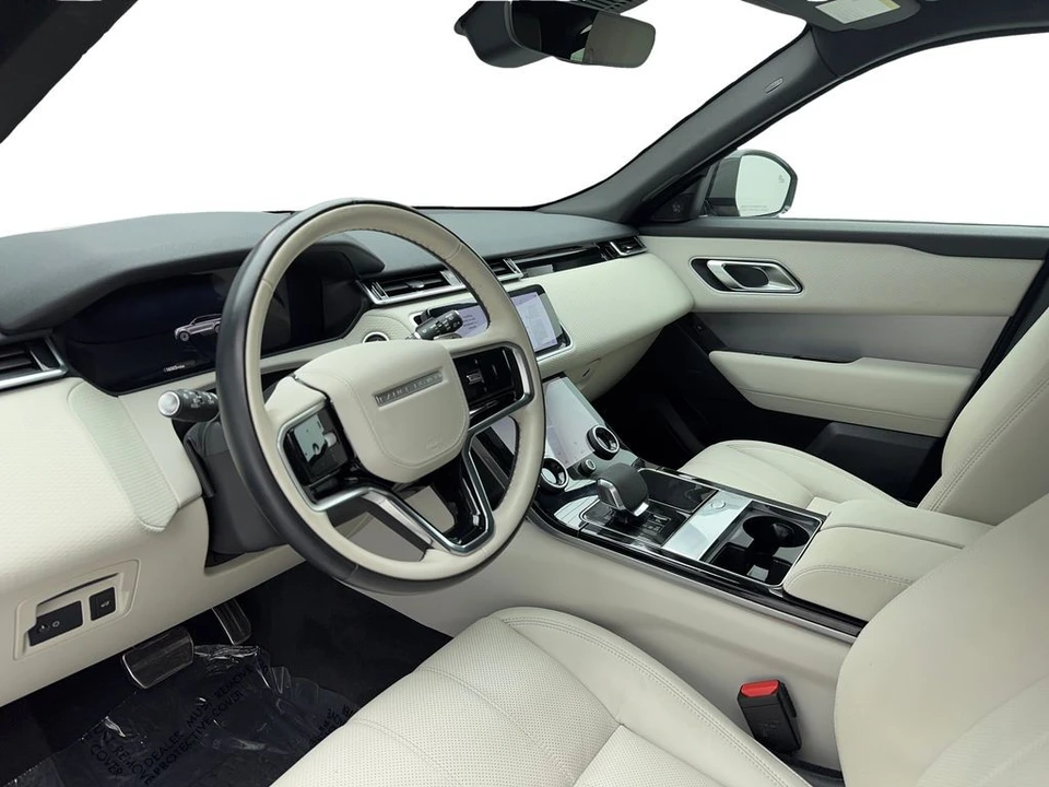 2023 Land Rover Range Rover Velar - Image 16 of 21
