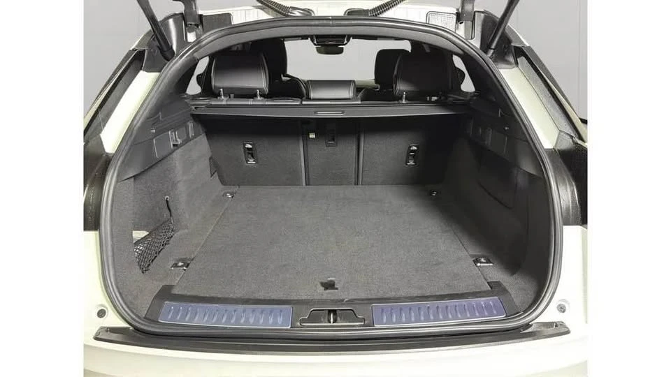 2023 Land Rover Range Rover Velar - Image 11 of 18