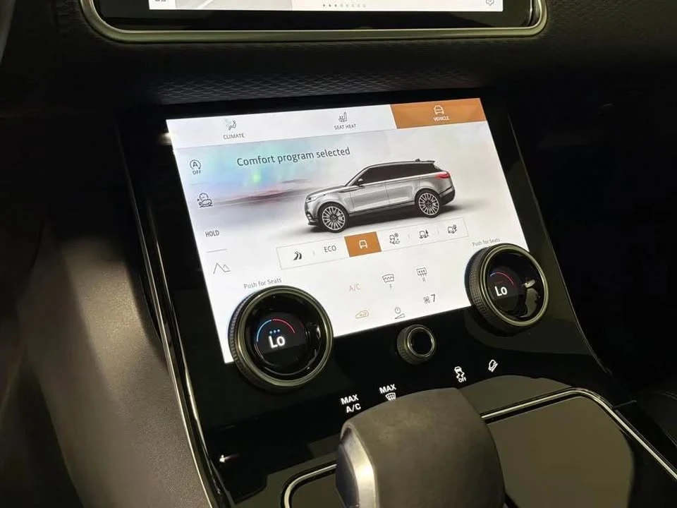 2023 Land Rover Range Rover Velar - Image 13 of 18