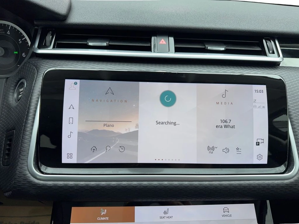 2023 Land Rover Range Rover Velar - Image 12 of 21