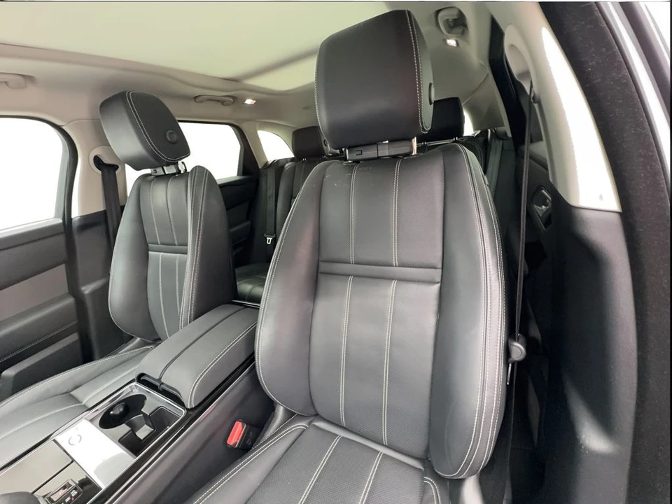 2023 Land Rover Range Rover Velar - Image 19 of 21