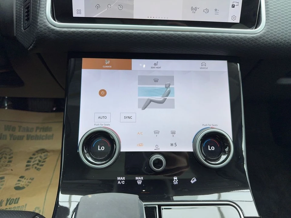 2023 Land Rover Range Rover Velar - Image 13 of 21