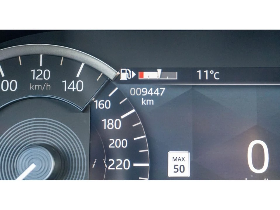 2023 Land Rover Range Rover Velar - Image 10 of 20