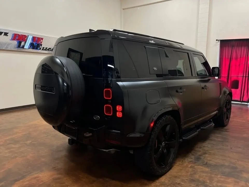2023 Land Rover Defender L663 - Image 11 of 14
