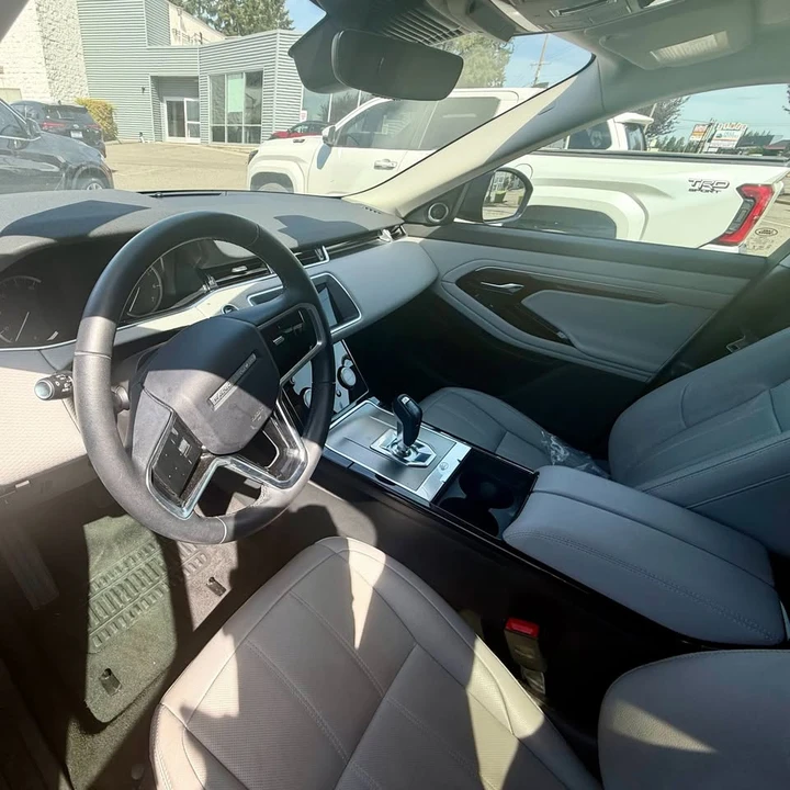 2023 Land Rover Range Rover Evoque 2nd Gen - Image 8 of 15