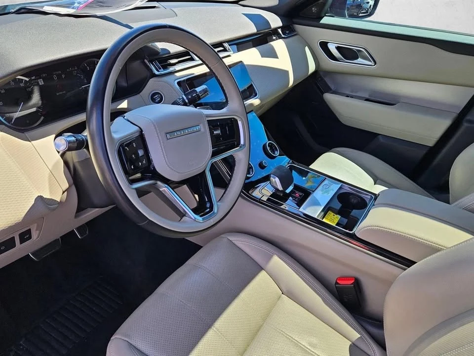 2023 Land Rover Range Rover Velar - Image 10 of 20