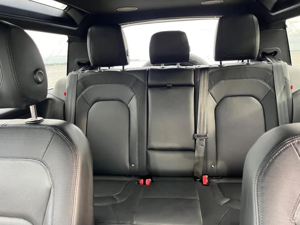 2023 Land Rover Defender L663 - Image 4 of 20