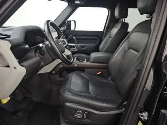 2023 Land Rover Defender L663 - Image 5 of 7