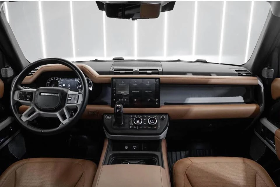 2023 Land Rover Defender L663 - Image 6 of 10