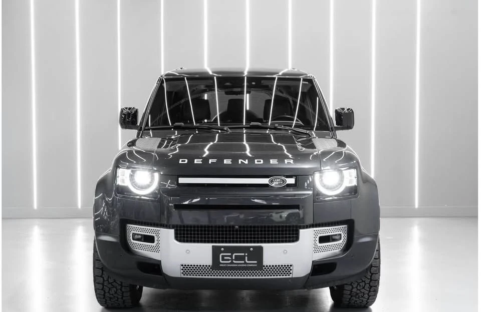 2023 Land Rover Defender L663 - Image 2 of 10