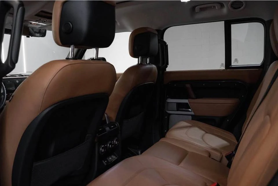 2023 Land Rover Defender L663 - Image 9 of 10