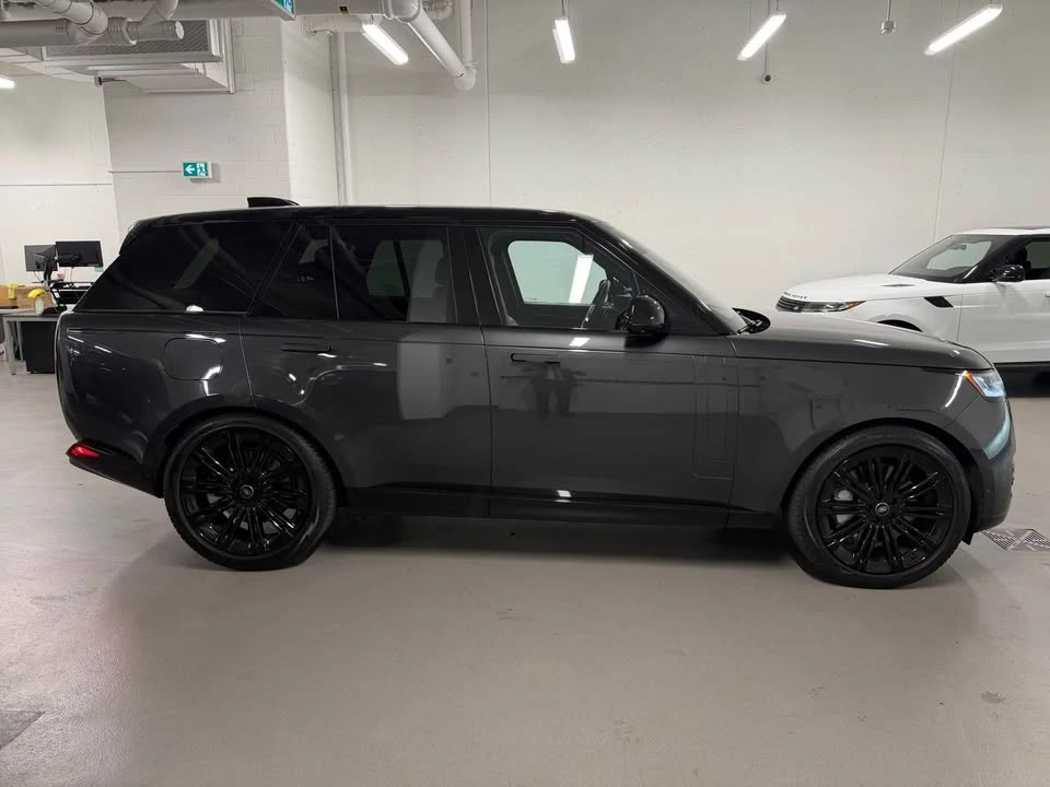 2023 Land Rover Range Rover L460 - Image 7 of 20