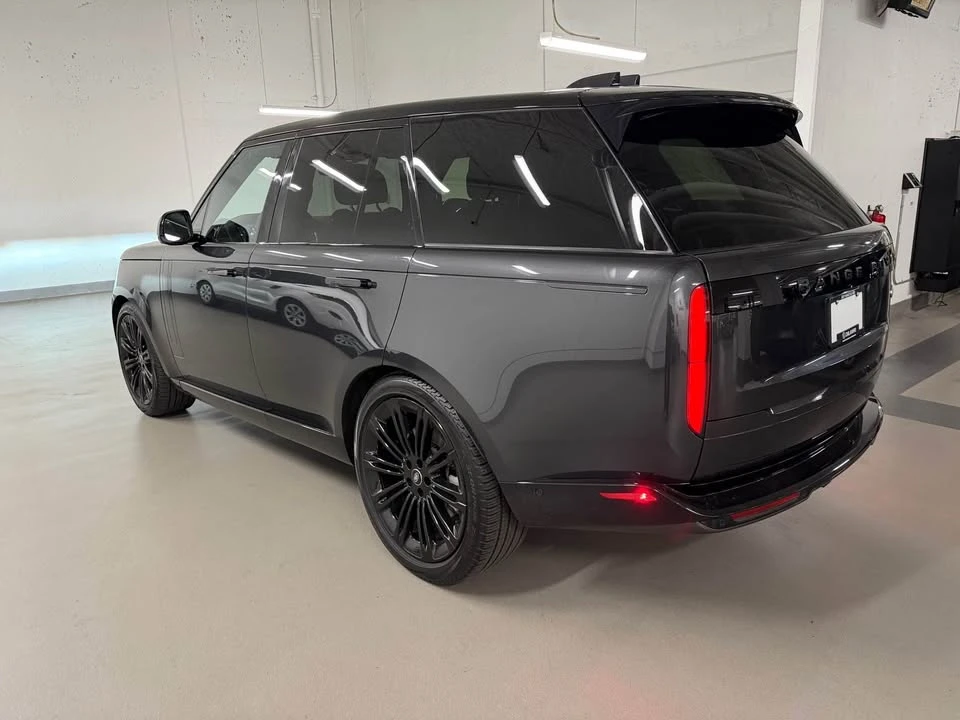 2023 Land Rover Range Rover L460 - Image 11 of 20