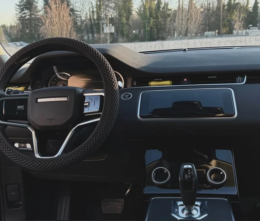 2023 Land Rover Range Rover Evoque 2nd Gen - Image 3 of 5