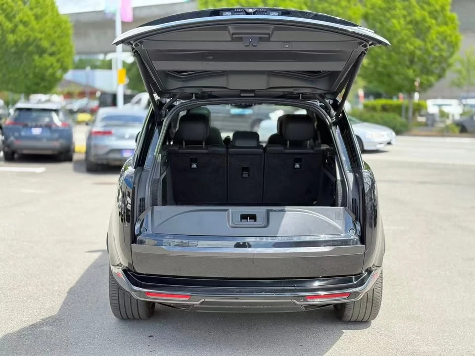 2023 Land Rover Range Rover L460 - Image 6 of 15