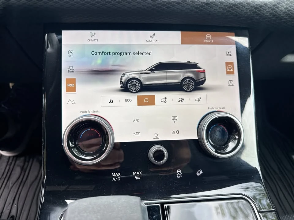 2023 Land Rover Range Rover Velar - Image 7 of 9