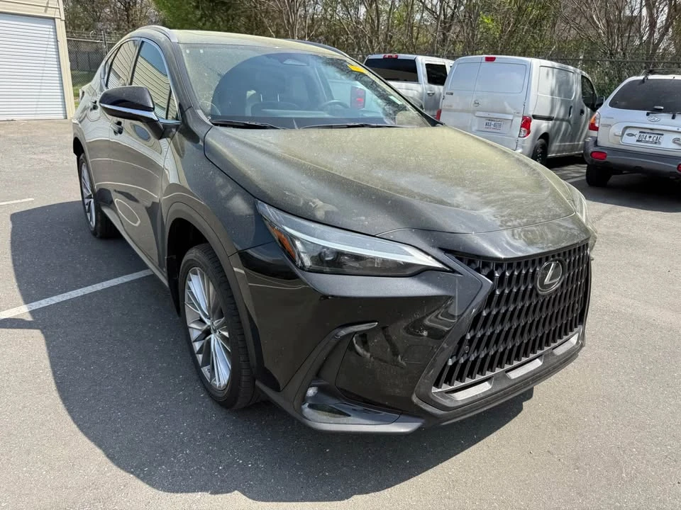 2023 Lexus RX 5th Gen - Image 2 of 13