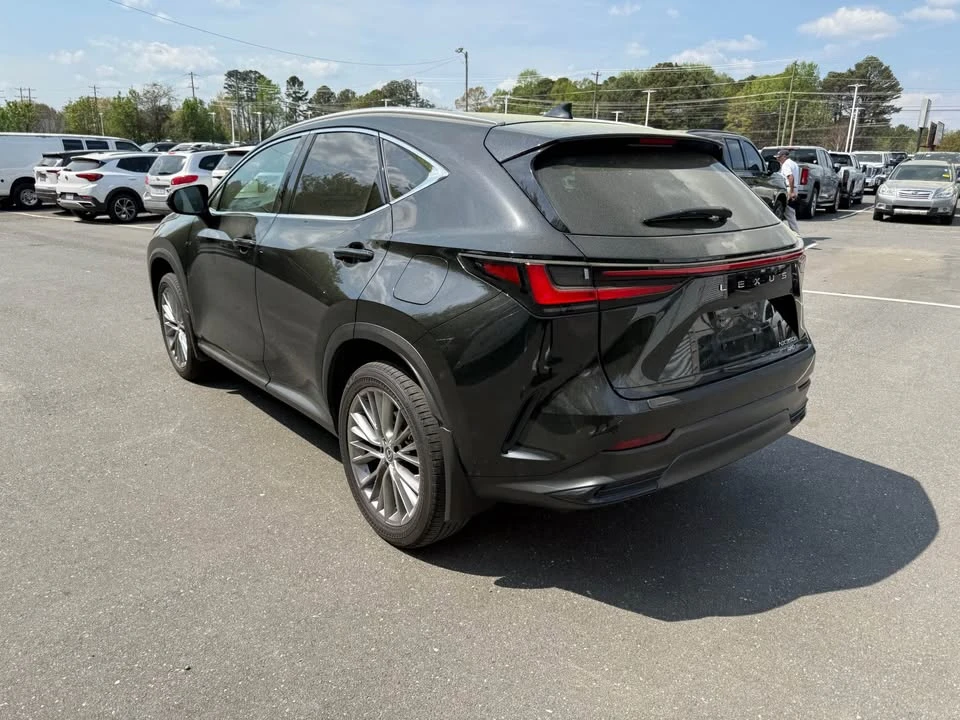 2023 Lexus RX 5th Gen - Image 6 of 13