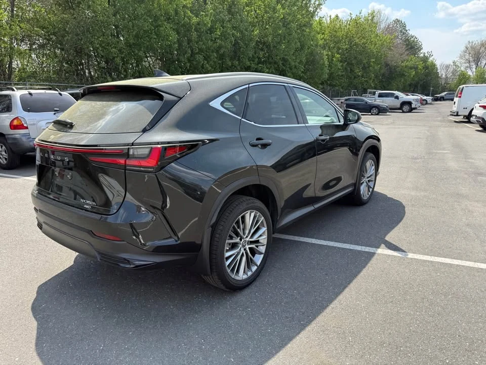 2023 Lexus RX 5th Gen - Image 4 of 13